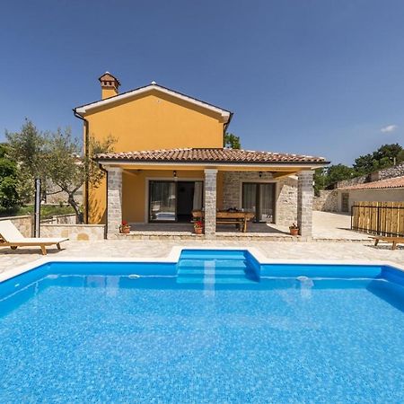Spacious Four-Bedroom Villa Marija Klostar Екстер'єр фото
